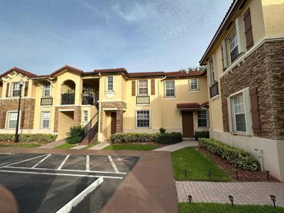 1575 NE 33