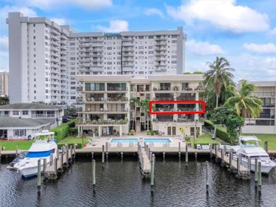 136 Golden Isles Dr