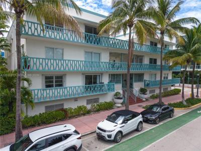 260 Ocean Dr