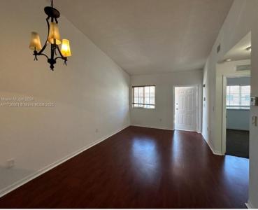 1270 SE 28th Ct