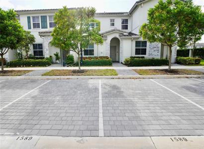 1589 SE 26th Rd