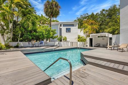 3256 Virginia St