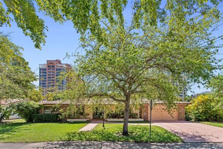 100 W Sunrise Ave