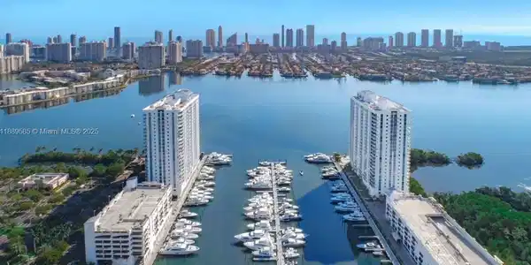 17211 Biscayne Blvd BS-12