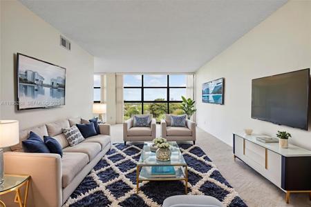 600 Parkview Dr