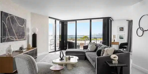 4000 Towerside Ter
