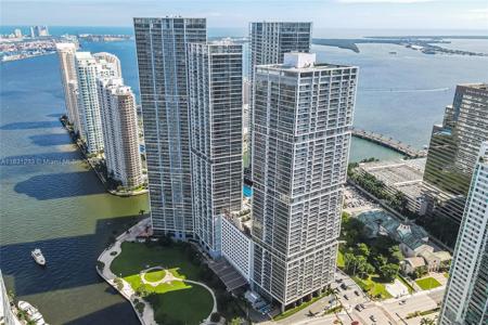 495 Brickell Ave