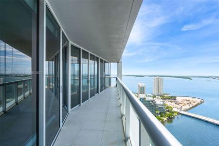495 Brickell Ave
