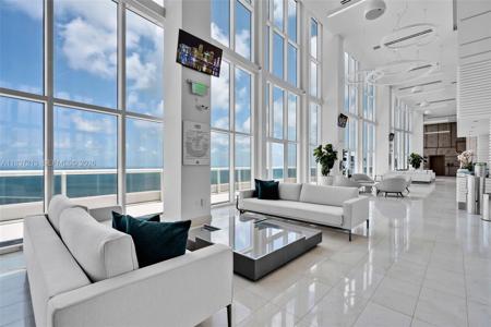 1643 Brickell Ave
