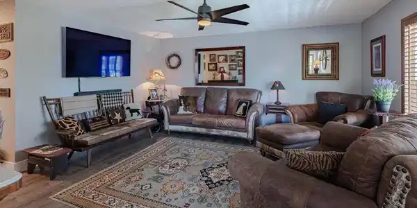 Image 3: 2929 SE Ocean Blvd Apt 117-10-2