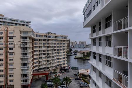 1801 S Ocean Dr