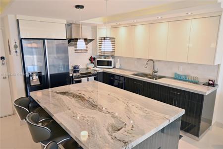 401 Ocean Dr