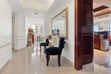 1912 S OCEAN DR