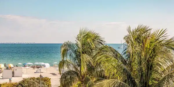 325 Ocean Dr