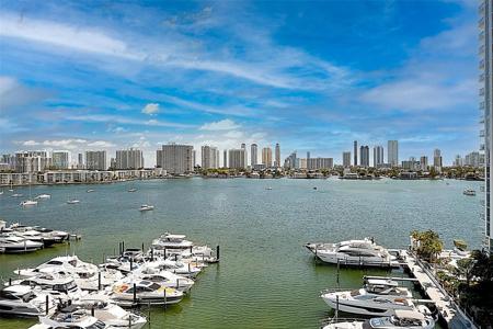 17111 NE Biscayne Blvd