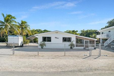 20 Palm Drive