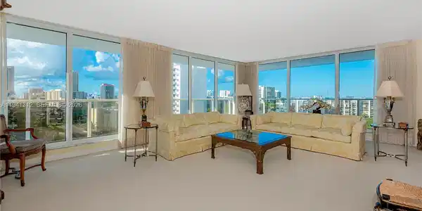 2751 S Ocean Dr