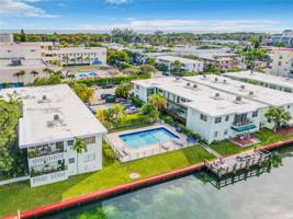 8620 Byron Ave Unit 7A