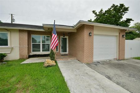 14290 SW 271st Ter