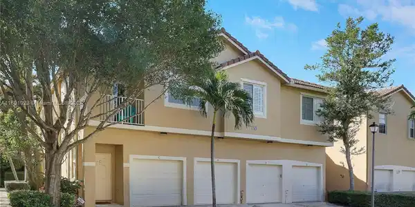 158 Village Blvd