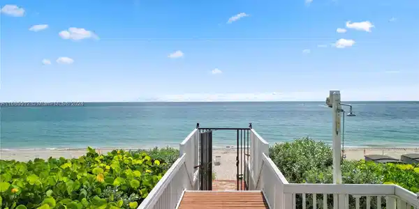 250 S Ocean Blvd