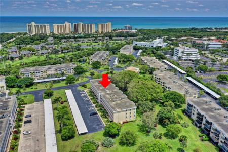 300 N HWY A1a