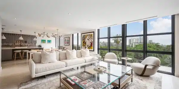 9 Island Ave