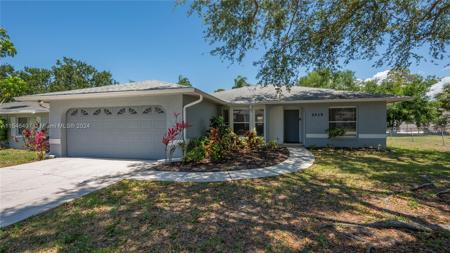 2415 PINEHURST