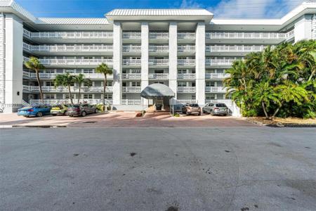 3101 NE 47th Ct