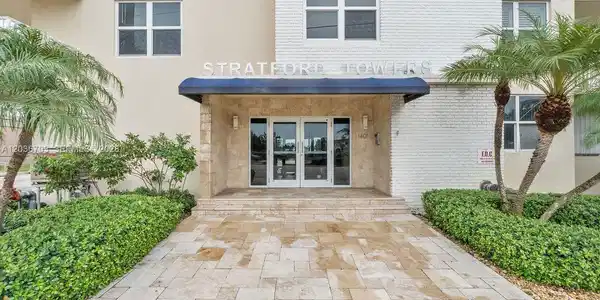 1401 S Ocean Dr