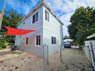 51 Silver Springs Dr