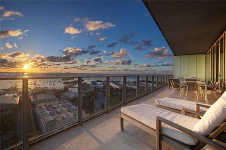 2675 S Bayshore Dr