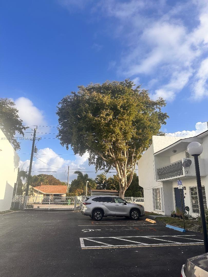 Image 1: Community