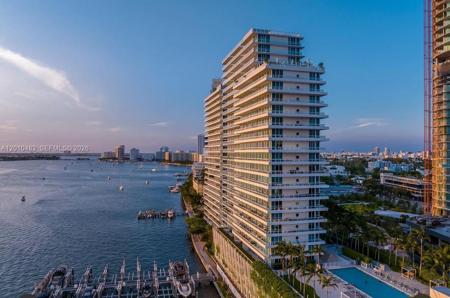 520 West Ave
