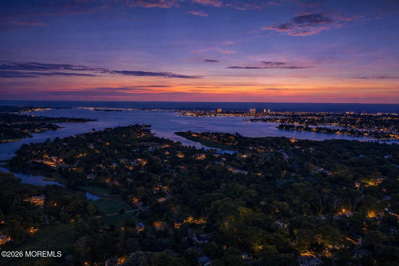 Image 2: DF088852-6A9B-41A9-AC23-CB4E2283547A