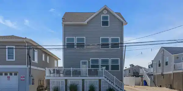 101 4th Avenue