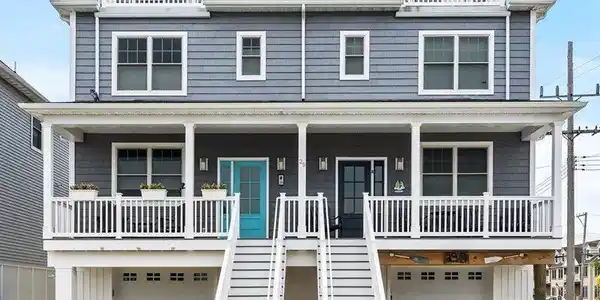 29 7th Avenue Unit B