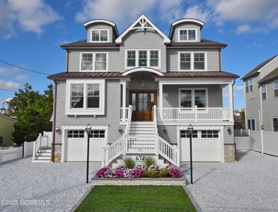 674 Lake Avenue