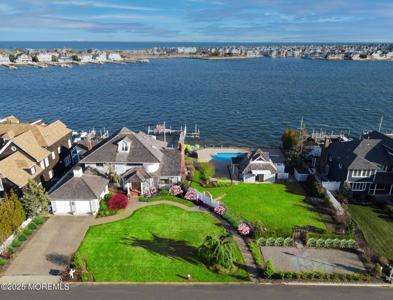 292 Dutchmans Point Road