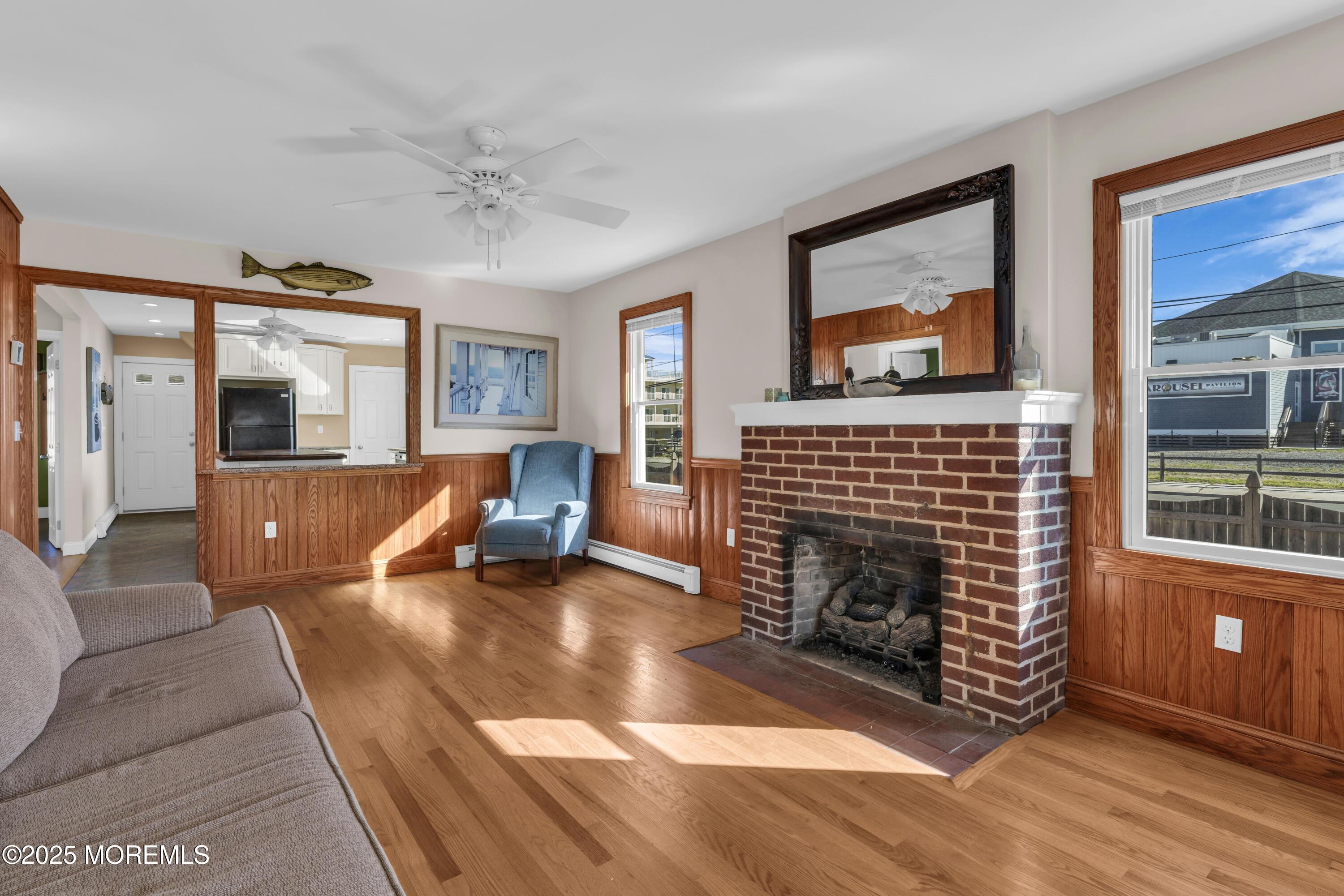 Image 3: photos_high_resolution_HOM07523