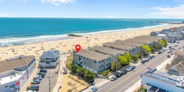 209-4 Beachfront