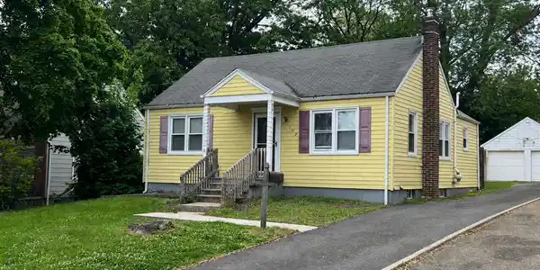 107 Clinton Place