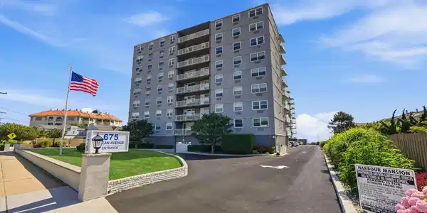 675 Ocean Avenue N Unit 2F