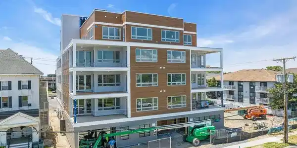 204 Seventh Avenue Unit 203