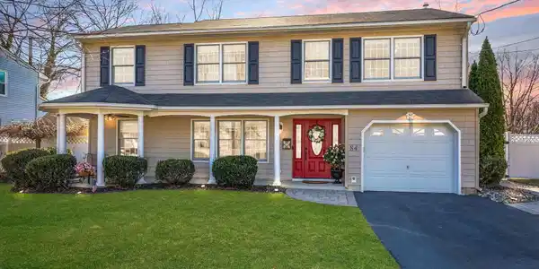 84 Wilson Circle W