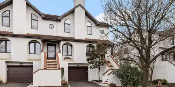 54 Tower Hill Drive