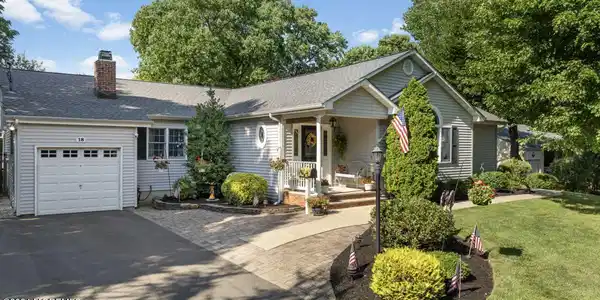 18 Norma Avenue