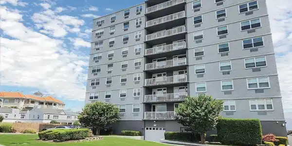675 Ocean Avenue Unit 5J