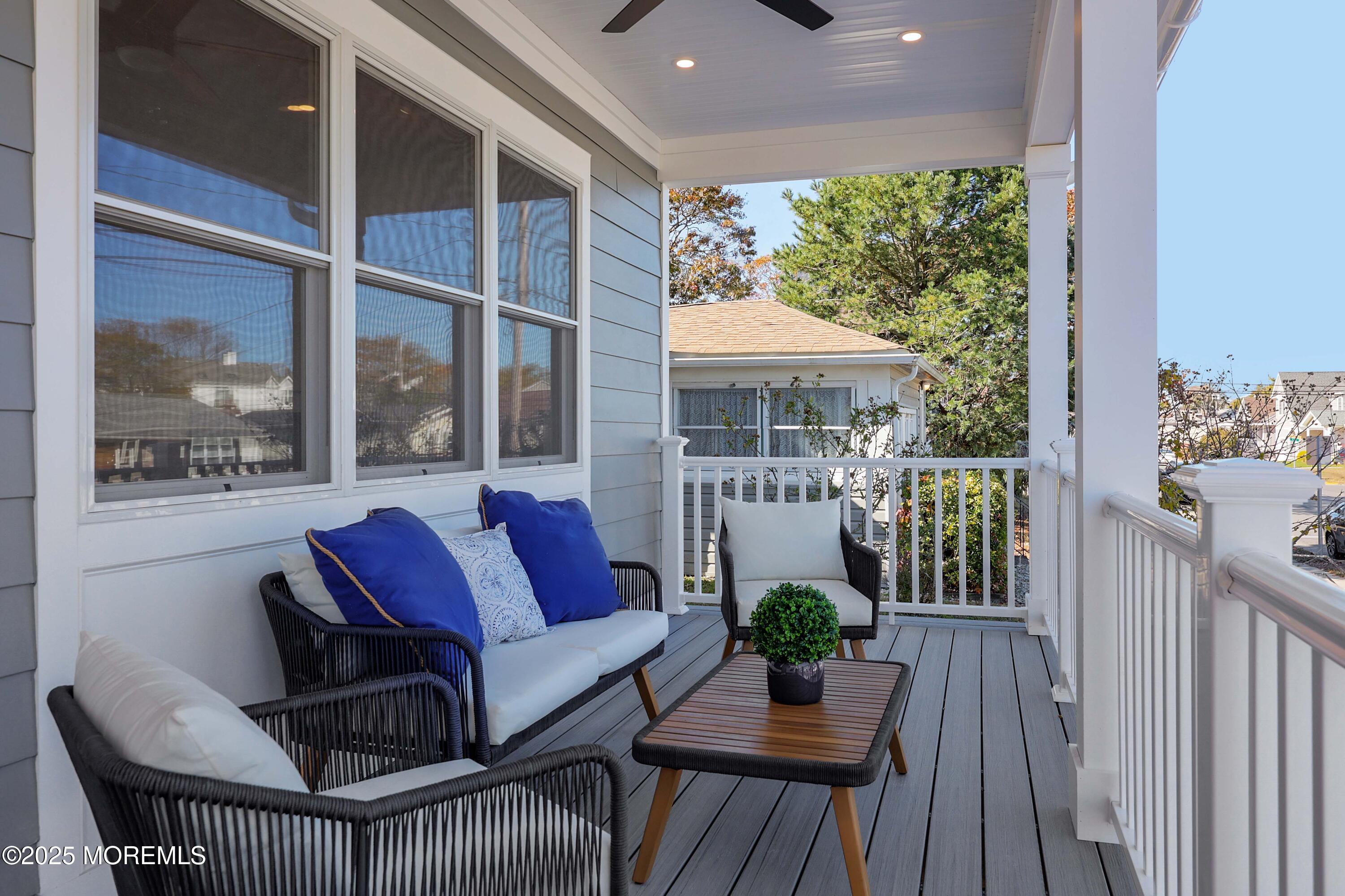 Image 3: 758A7647_48_49_50_51