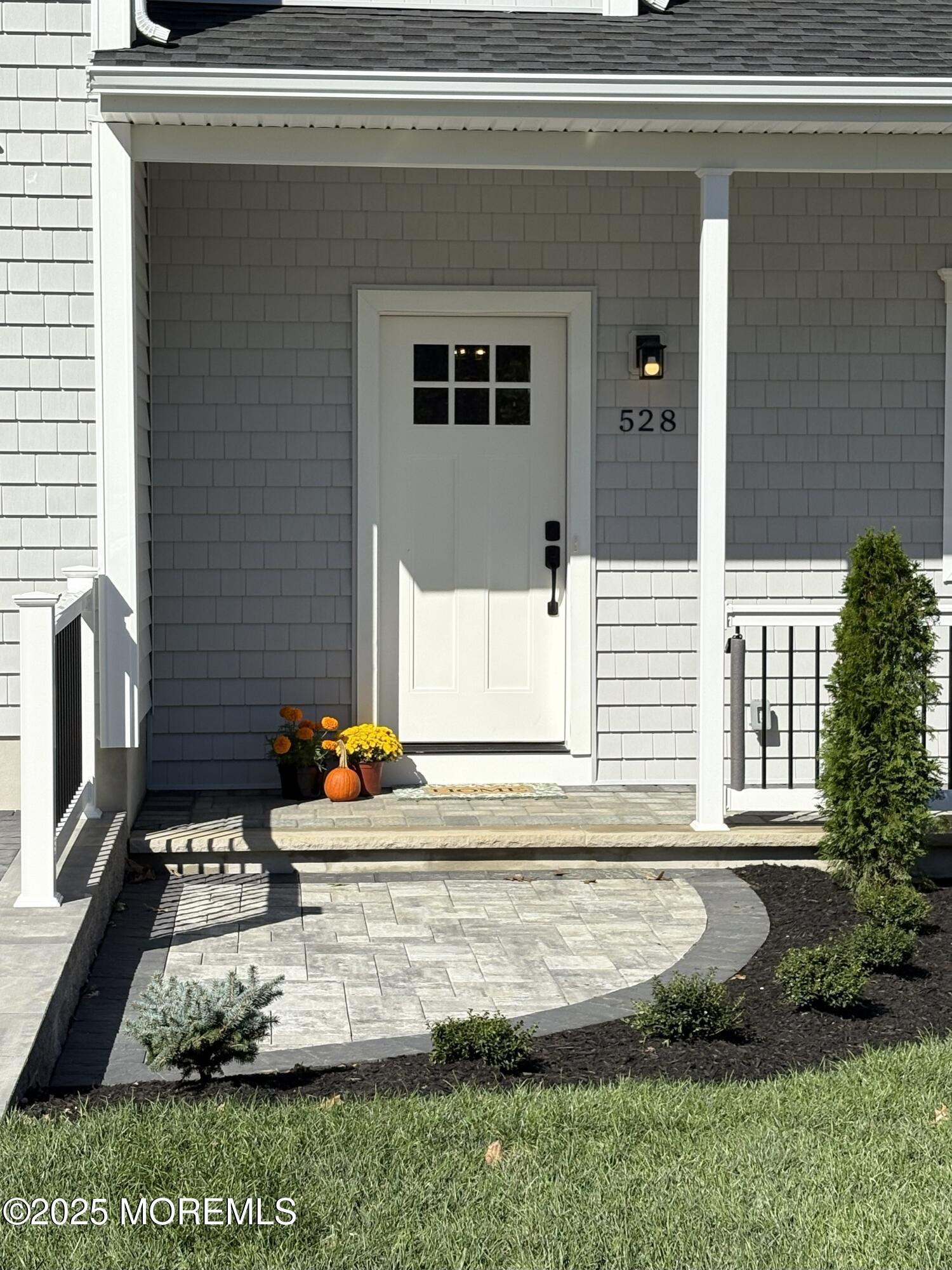 Image 3: 20251017_165913954_iOS